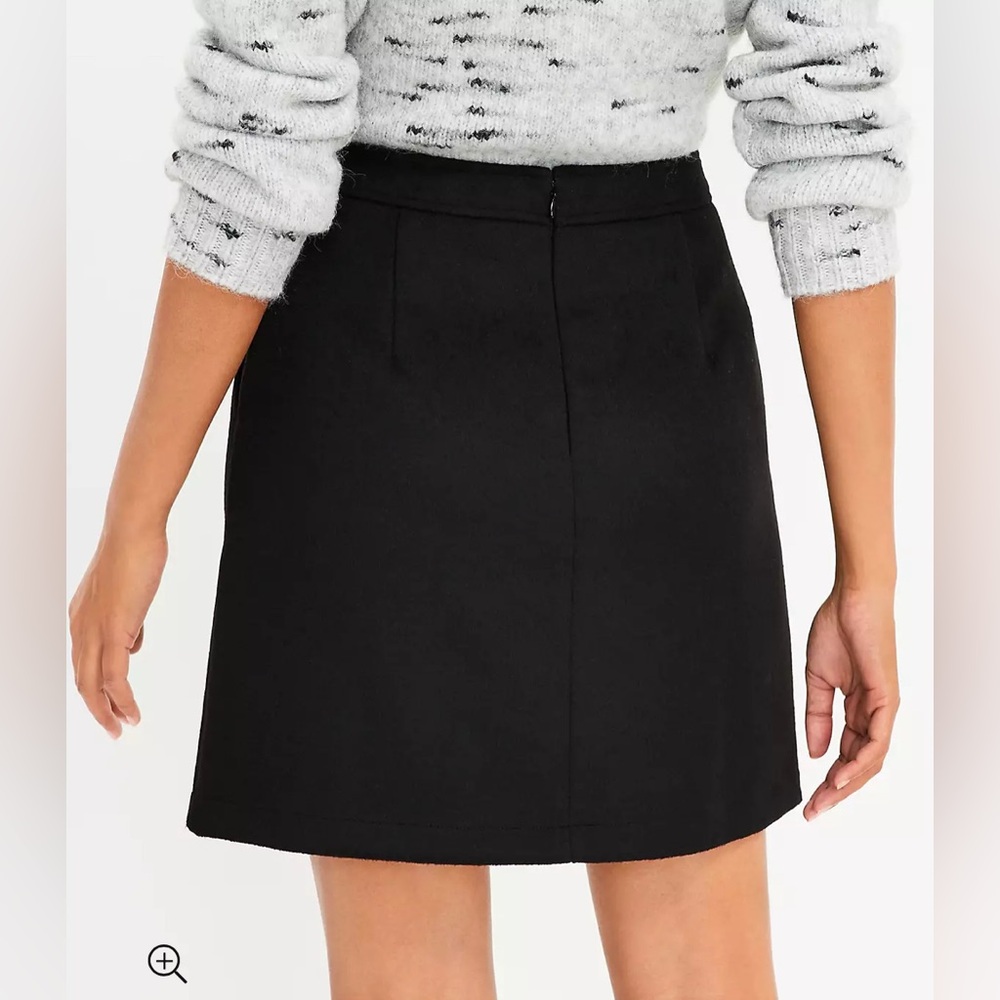LOFT EUC Wooly Button Pocket Skirt Size 4 black wool skirt - Picture 3 of 6